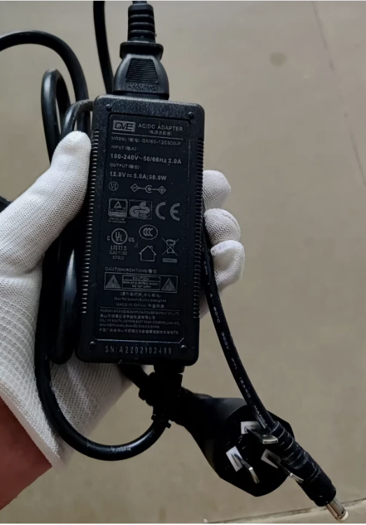 NEW GVE GM60-120500-F 12V DC 5A AC Adapter Power Supply